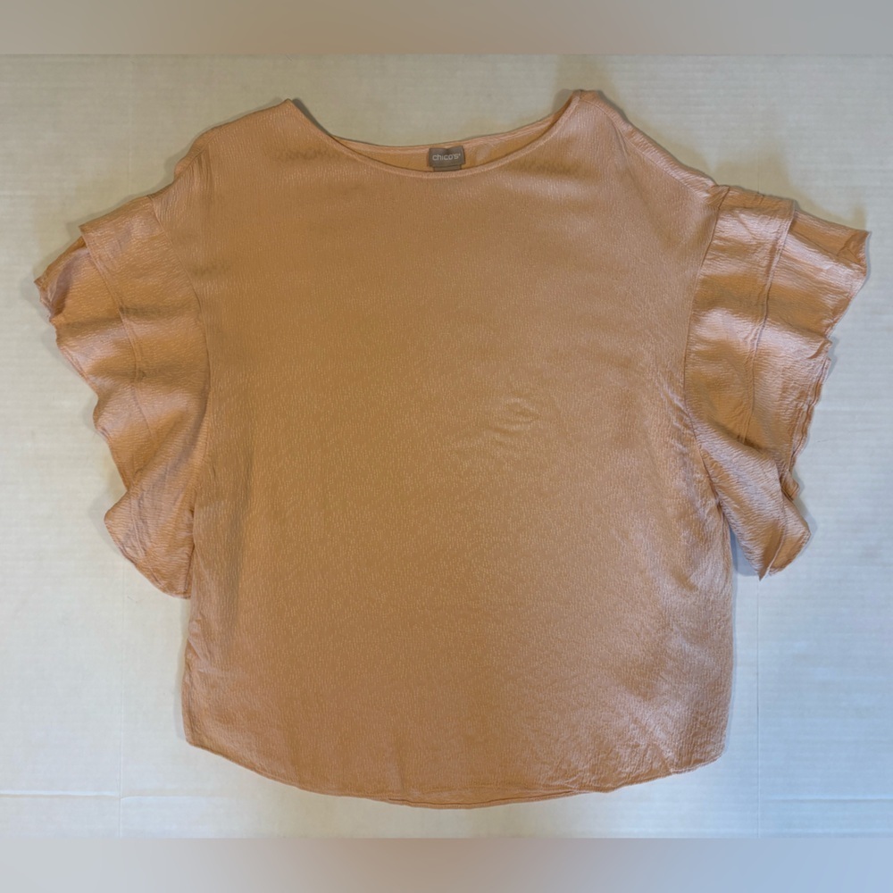 Chico’s crew neck ruffle short sleeve peach pink blouse size L (12-14) NWOT